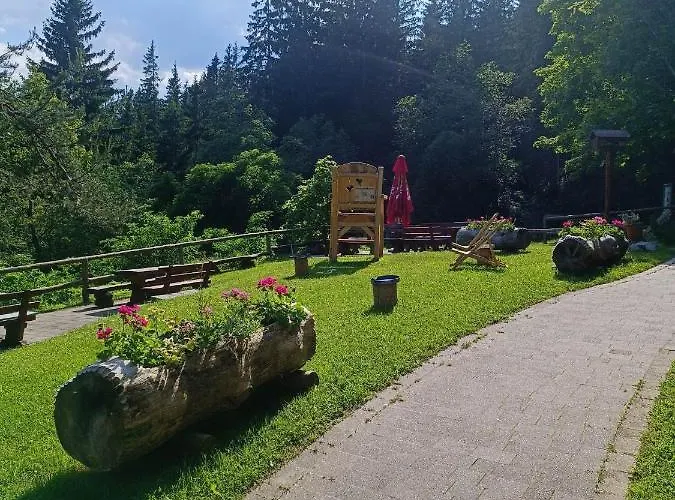 Valvasorjev Dom Pod Stolom *